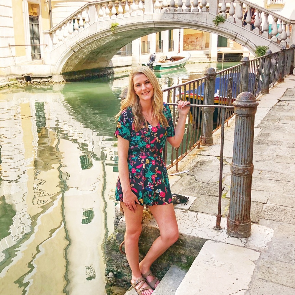Meet your Posher, Christina